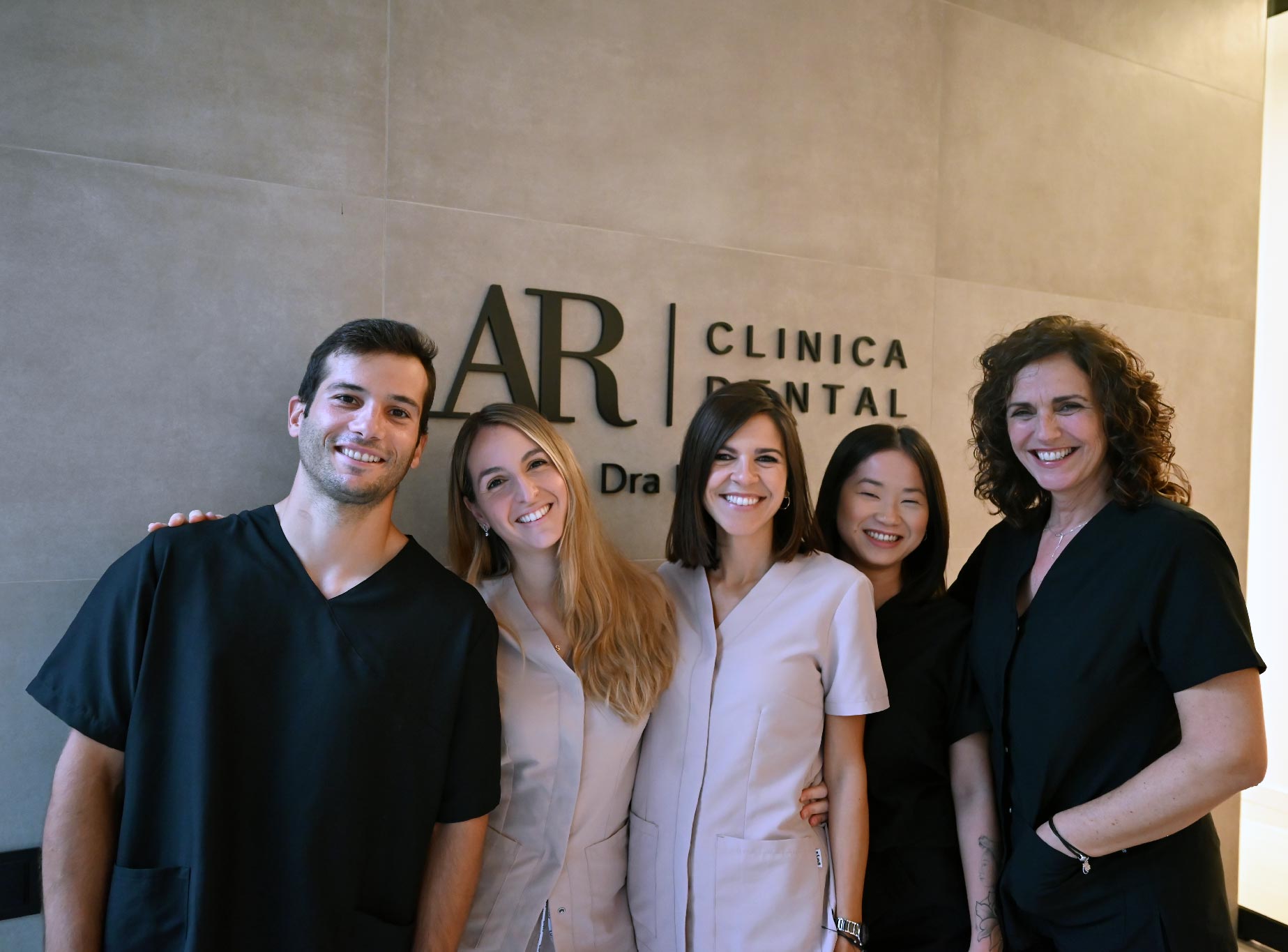 Equipo médico AR Clínica dental en Tarragona